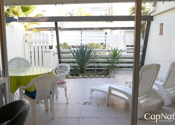 Capnat - Village Naturiste - Port Nature - Dolce *